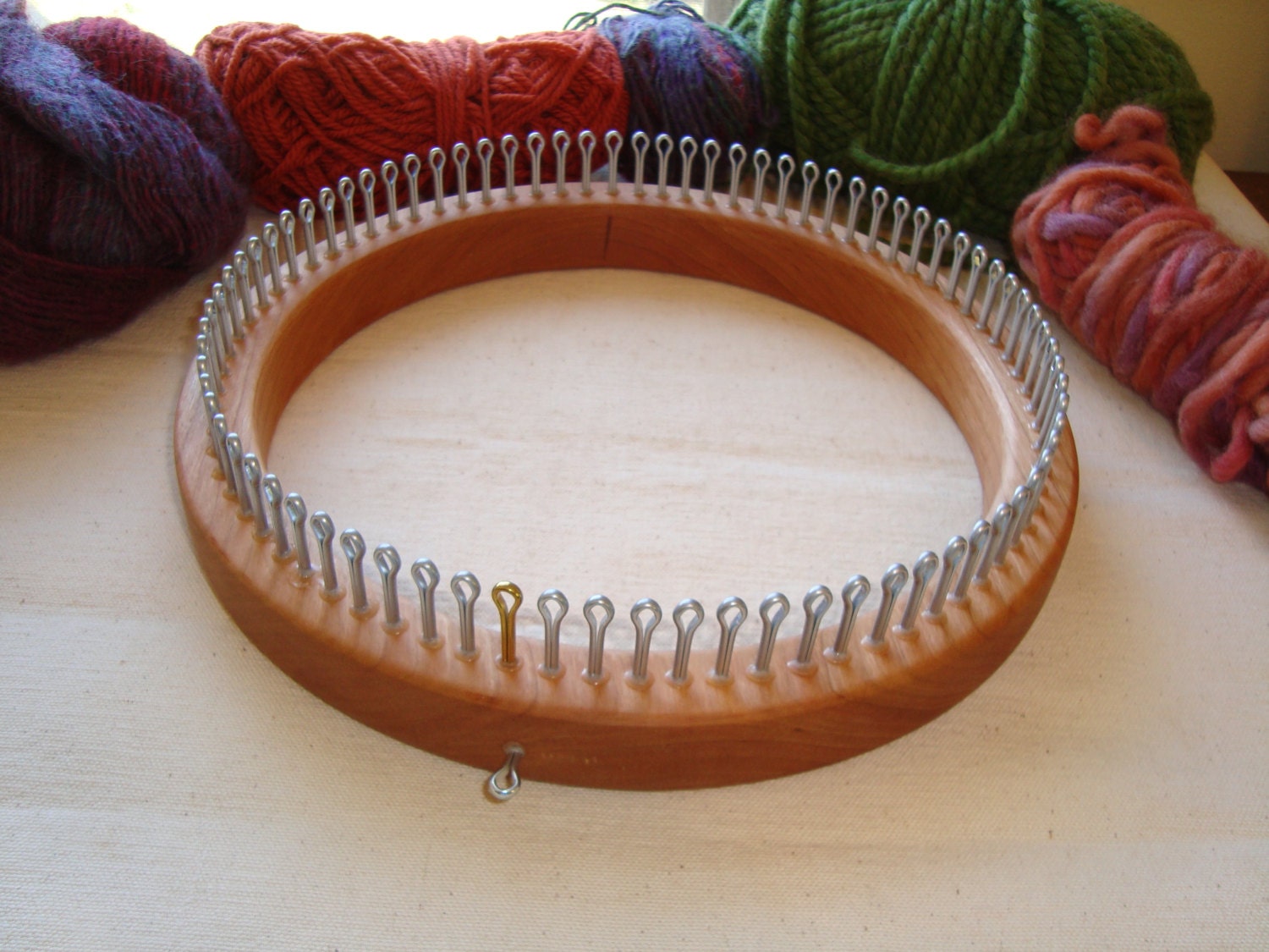 Small Gauge Hat Knitting Loom 80 Peg Adult Hat Size