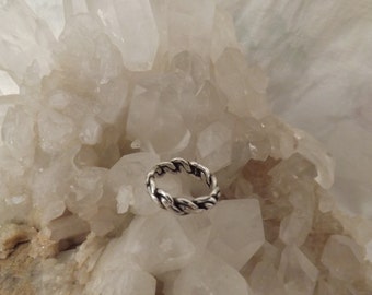 Vintage/Estate Sterling Silver men's or women's Braided band ring size 6 3/4