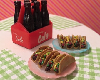 Miniature Taco (playscale 1:6 scale diorama play mini for fashion/teen dolls) Mexican Food Tacos