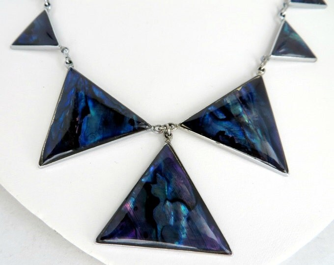 Vintage Paua Shell Necklace - Hawaiian Shell and Bead Necklace, Island Jewelry, Valentine Gift, Gift Boxed