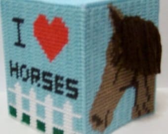 Plastic canvas horse | Etsy