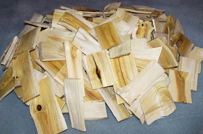 SLIVERS Red Mulberry Wood 1 Pound Meat Smoking BBQ Barbecue