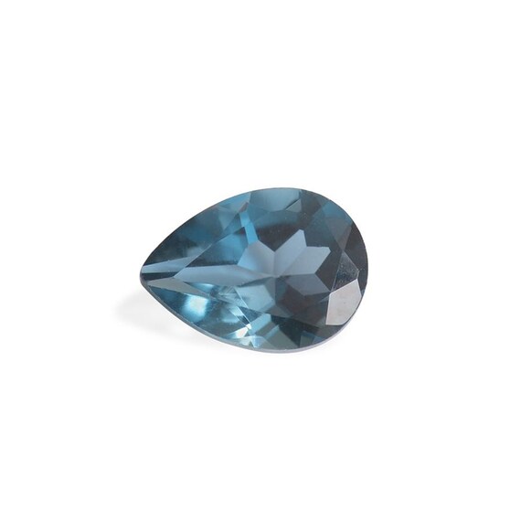London Blue Topaz Loose Gemstone Pear Cut 1A Quality 7x5mm TGW