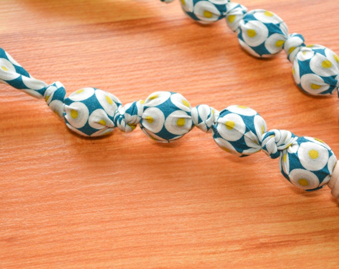 ORGANIC Breastfeeding Nursing Necklace, Teething Necklace, Babywearing Necklace, Fabric Necklace, - Double Ring - Bursts on Blue