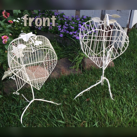 Vintage heart shaped bird cages/ metal bird cage/ by Bartonwood