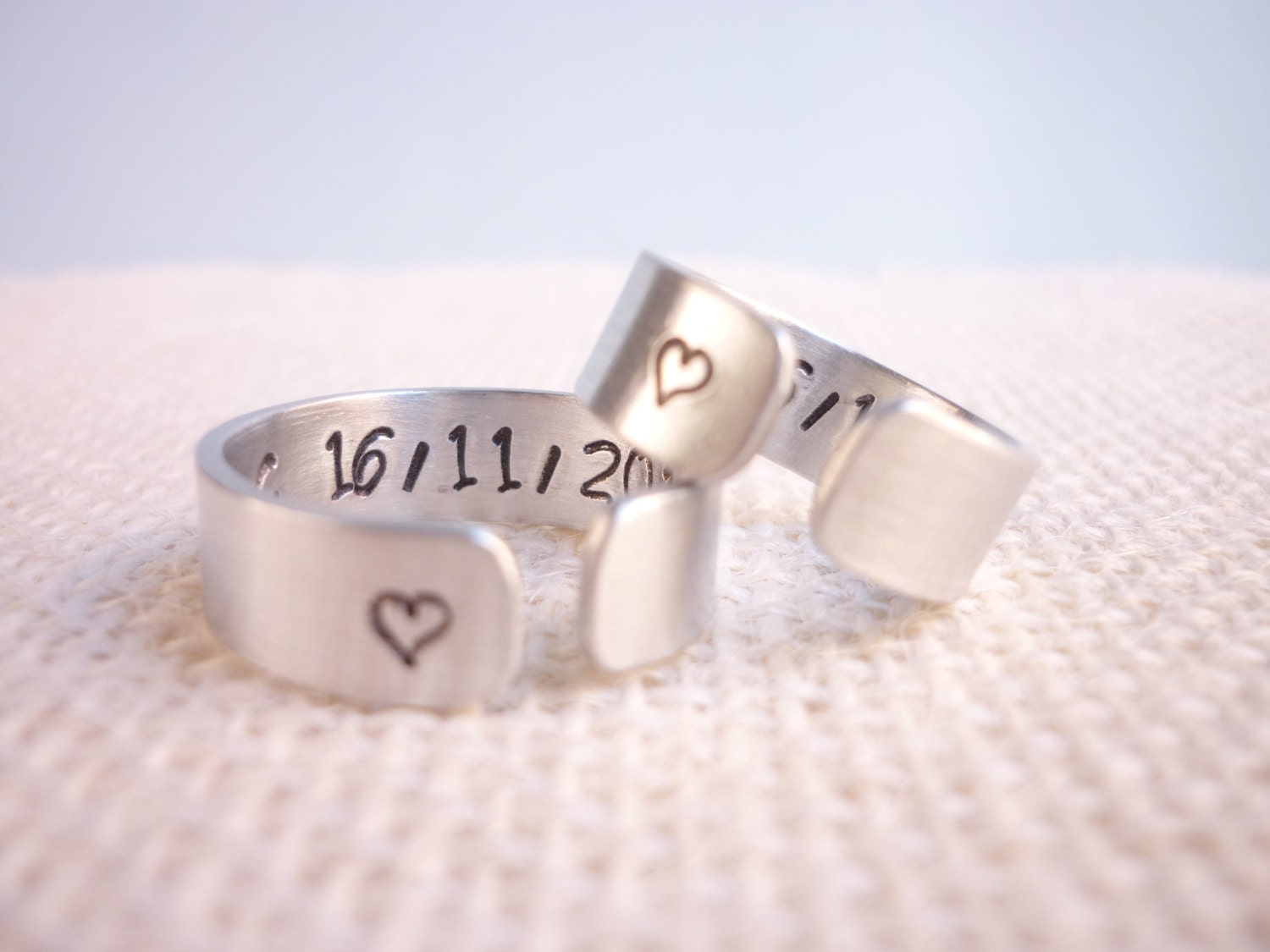 personalized couples rings set