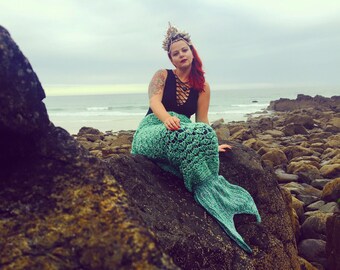 Mermaid blanket, adult mermaid tail, mermaid tail, crochet blanket, adult mermaid, crocheted blanket, adult mermaid blanket, lapghan, sea