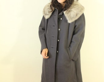 Grey Coat with Fur Color 1950s Stevens Foresman Fabric