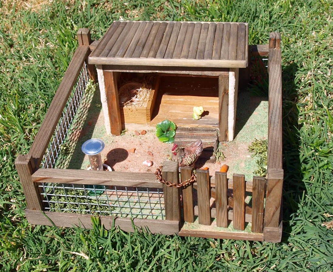 chicken coop diorama