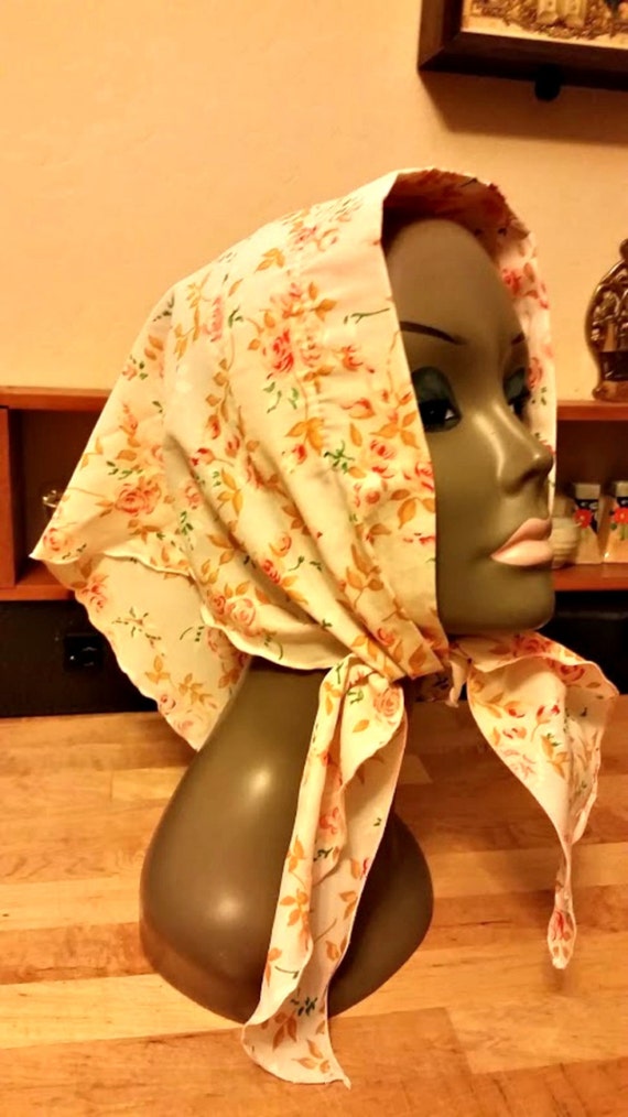 Vintage Kerchief Scarf Babushka Retro Chic Marked Down