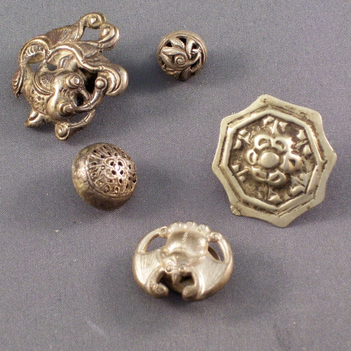 SALE Five Antique Chinese Buttons Qing Dynasty China SALE