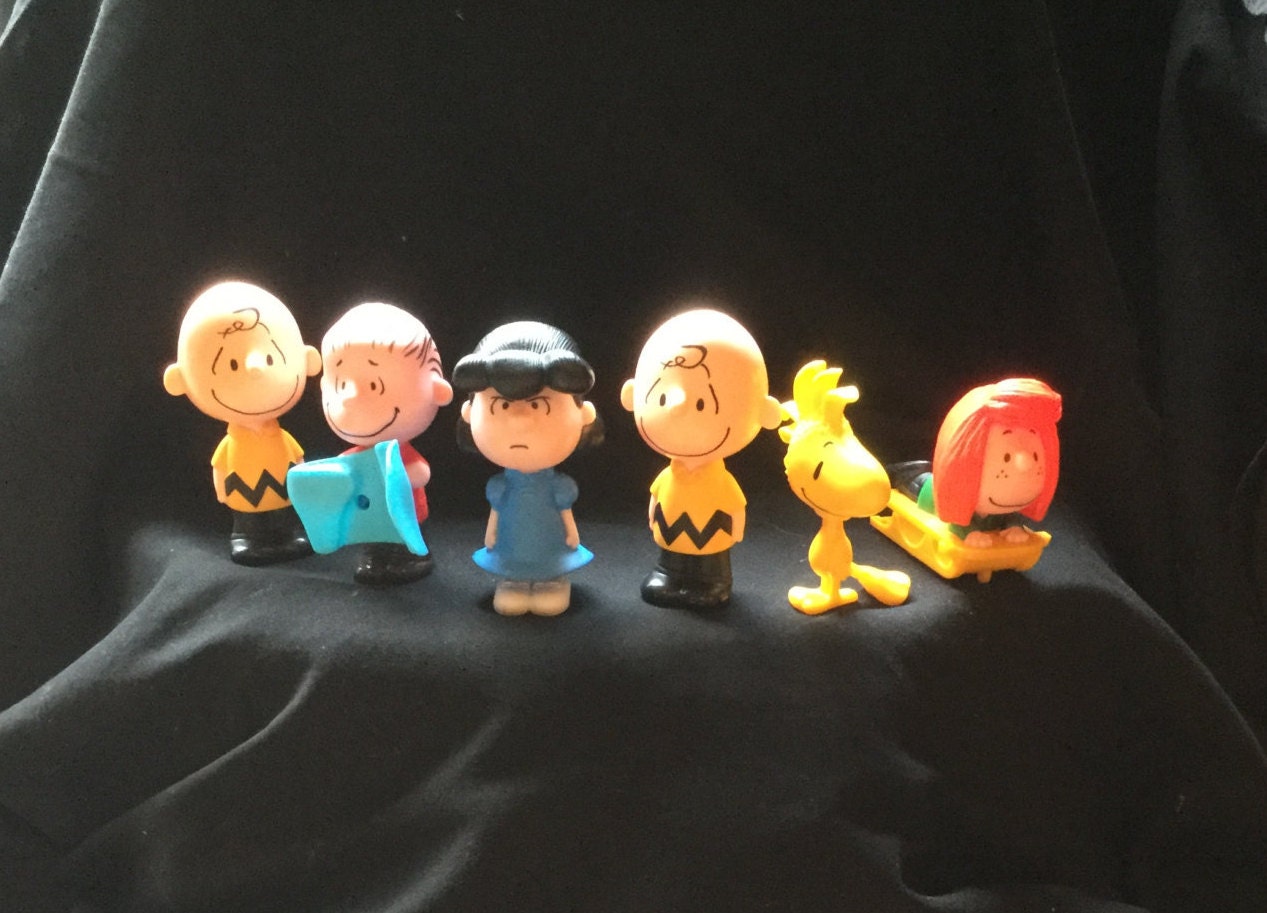 mcdonald's peanuts toys