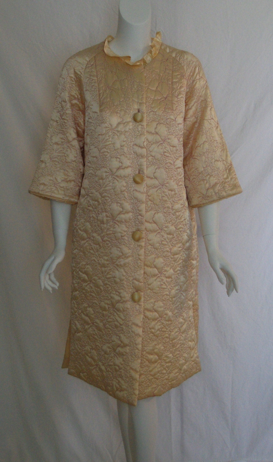 Vintage quilted robe Gold satin robe Knee length robe Quilted