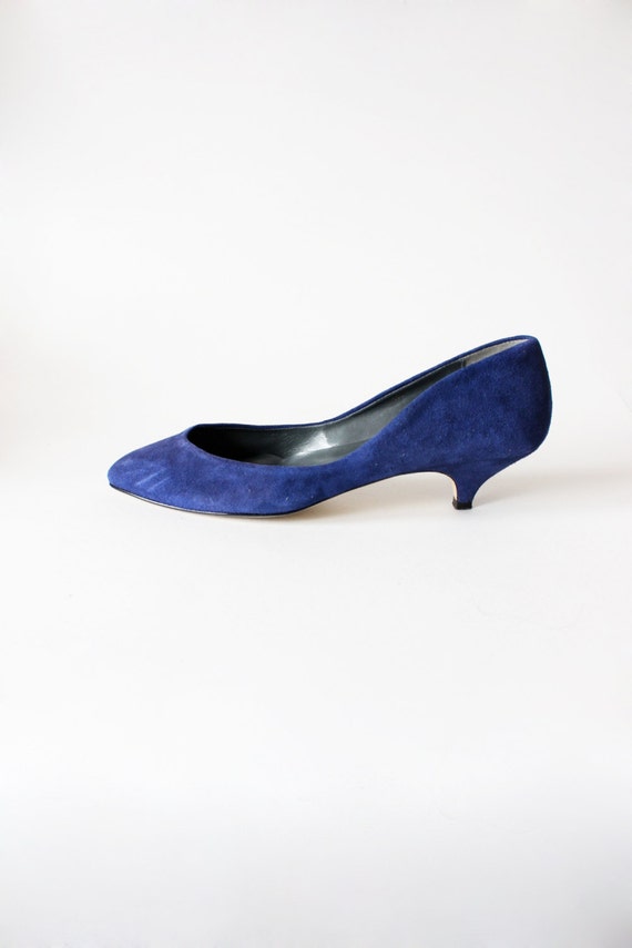 cobalt blue suede heels