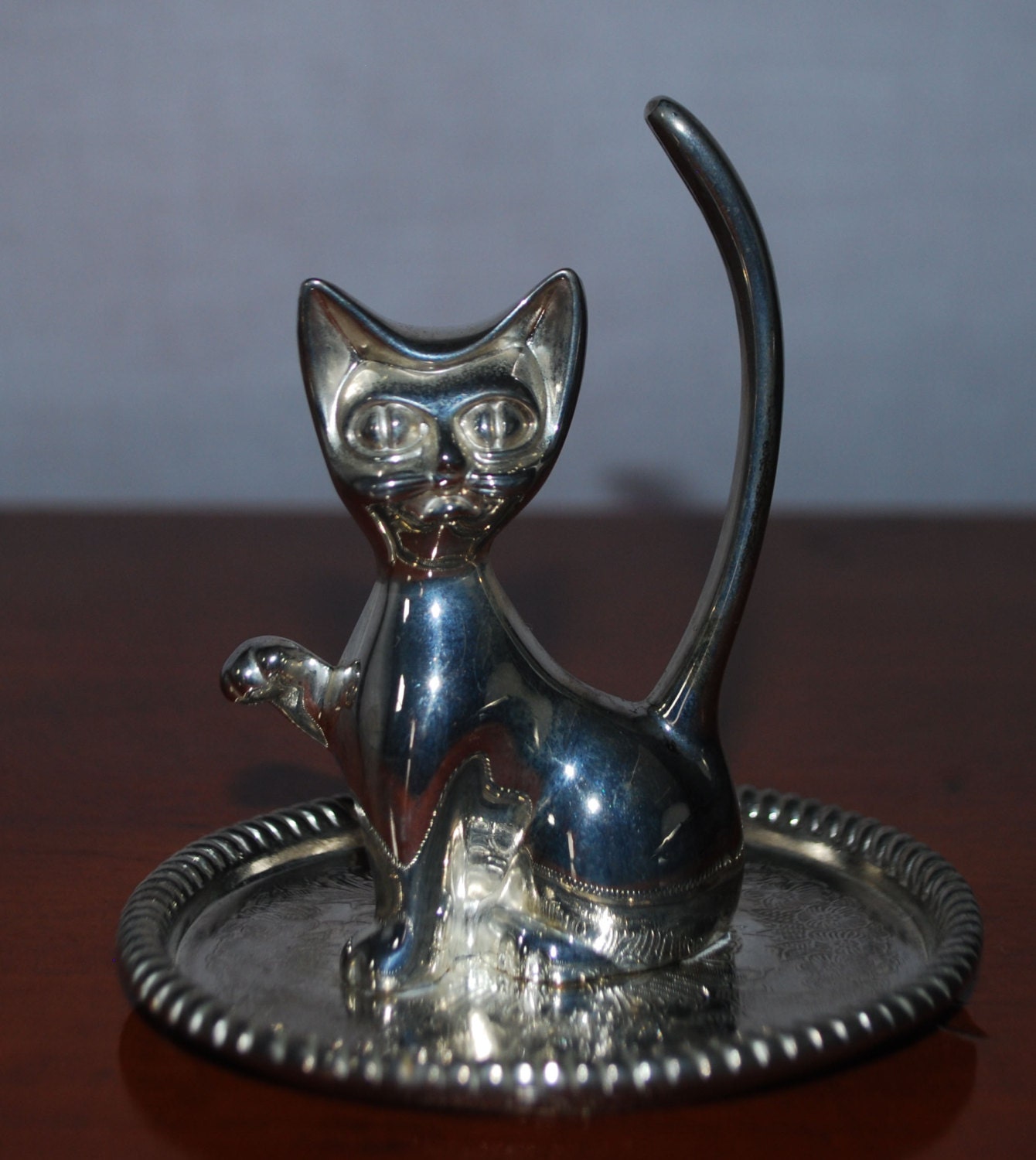 Vintage Silver Plate Cat Ring Holder on Embossed Tray