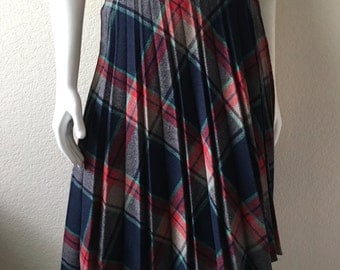 Vintage Women's 80's Plaid Skirt, Wool, Pleated, Knee Length (S/M)