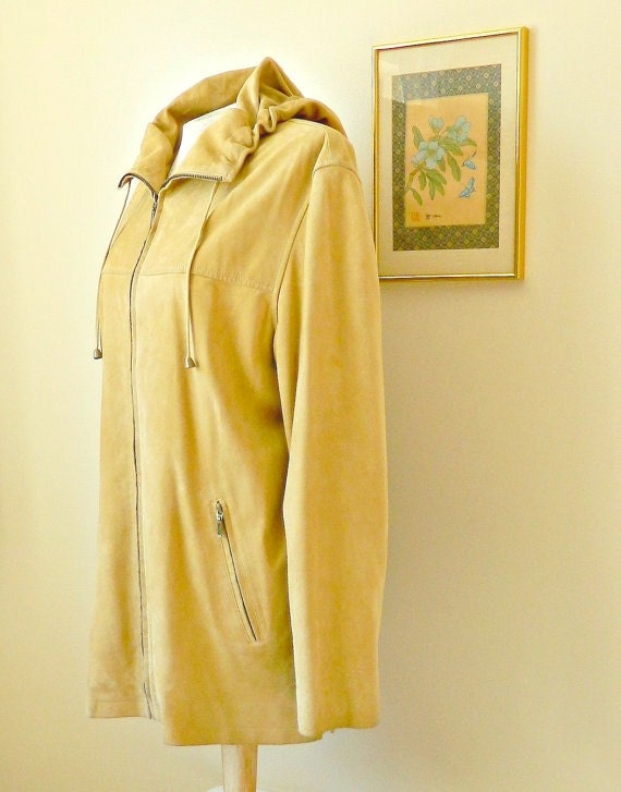 Vintage Womens Leather Jacket Size Medium. Golden Bear San