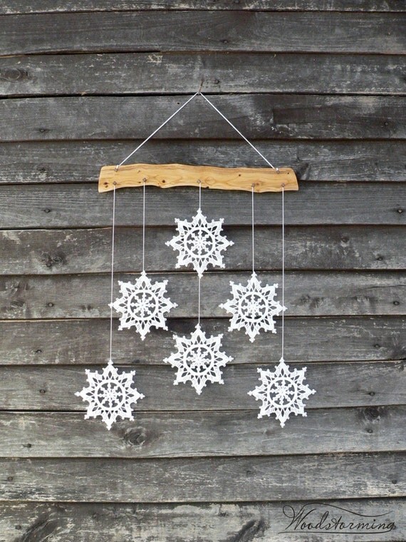 Artículos similares a Copos de nieve móviles - copo de nieve decoración