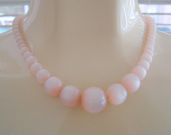 Mid Century Moonglow Pink Lucite Bead Choker Necklace / Jewelry / Jewellery