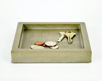 SALE! Concrete Valet Tray / Coin Tray / Catchall Tray / Key Tray / Pocket Dump Tray