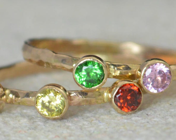 4 or 5 Stone Elegant Mother's Ring Set, 14k Gold Filled, Two bands, Mothers Rings, Birthstone Rings, Rustic Mothers Rings, Mothers Jewelry