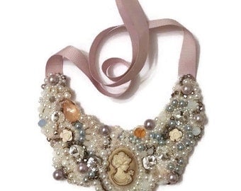 Ivory Pearl Statement Necklace, Pearl Statement Necklace, Fall Statement Necklace, Bib Statement Necklace, Pearl Bib Necklace, Cameo Jewelry