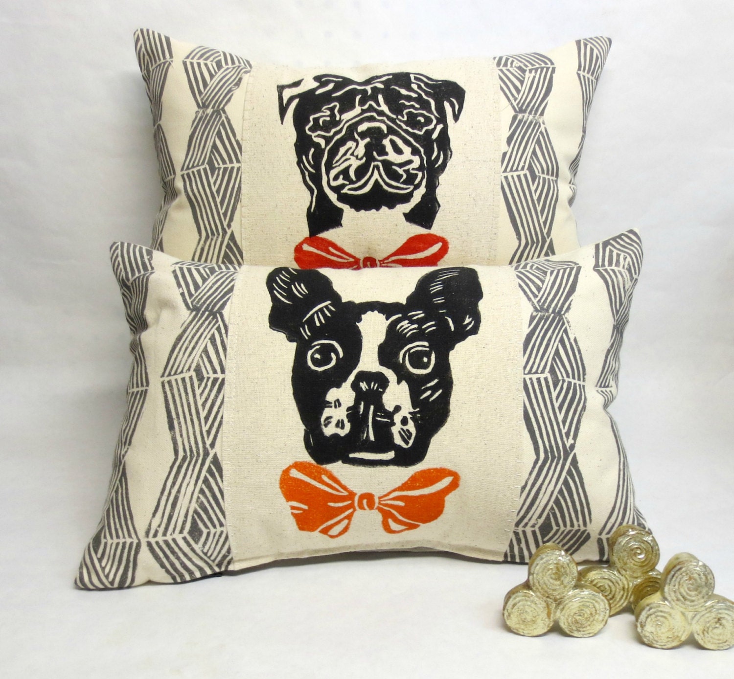 Boston Printed Kidney Pillow Pug / Boston Terrier Printed