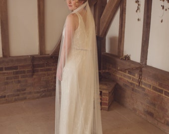 Soft silky wedding veil, simple single tier veil, silk-style veil, cut edge veil, elbow, waist, fingertip, waltz, chapel, cathedral length