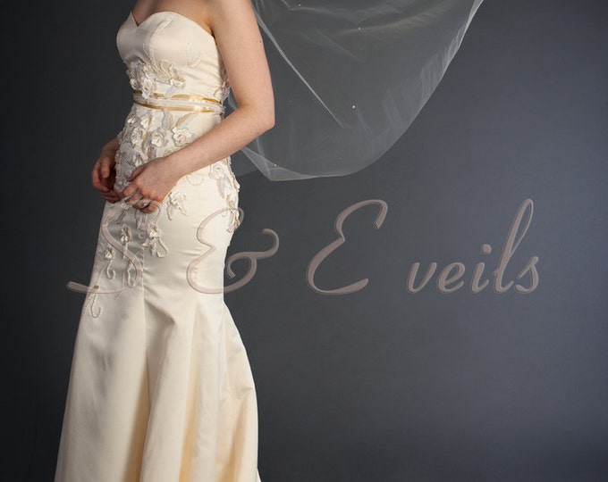 VEIL with Scattered PEARLS// bridal veil, wedding veil, waist length veil, champagne, blush, ivory, diamond white, traditional veil, white