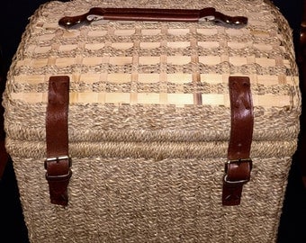 Woven Picnic Basket with Leather Handles and Buckles Equipted for Family if Four