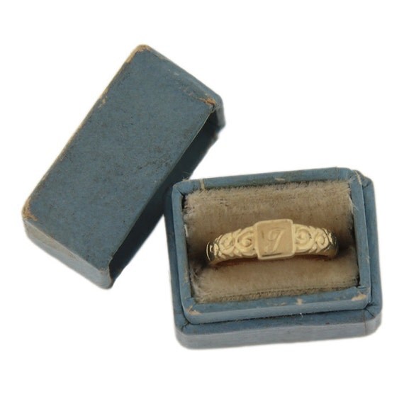 https://www.etsy.com/listing/280154672/vintage-estate-10k-yellow-gold-baby?ref=shop_home_active_88