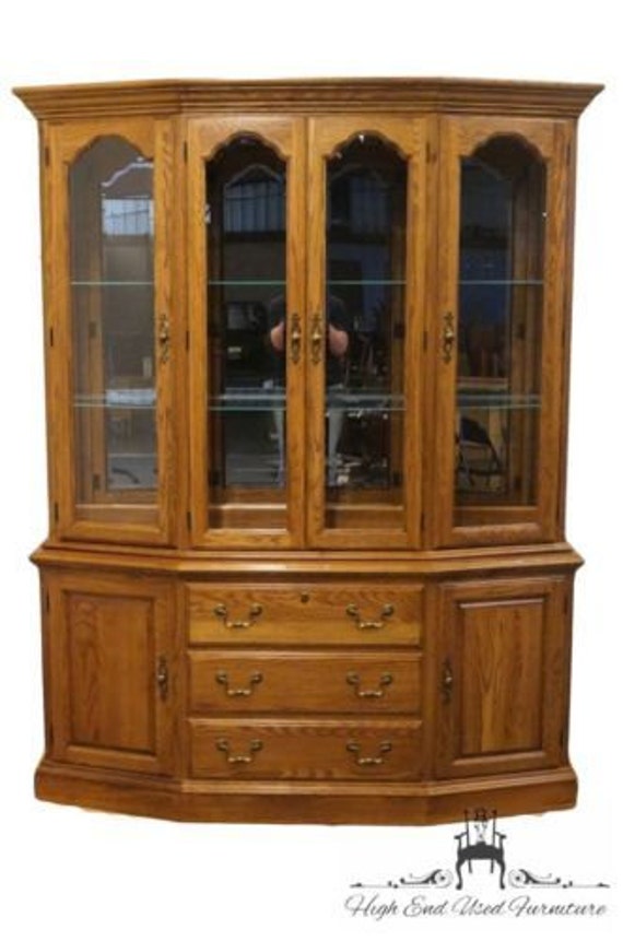 PENNSYLVANIA HOUSE Solid Oak 65 Lighted China 163601