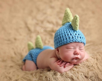 Newborn Dinosaur Outfit, Newborn Photo Prop, Newborn Photography, Handmade, Crochet Photo Prop Infant Accessories