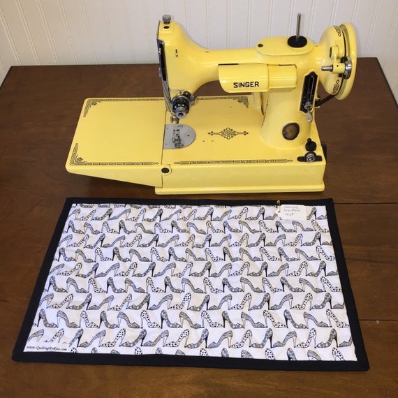 Sewing Machine Mat by QuiltingByRita on Etsy