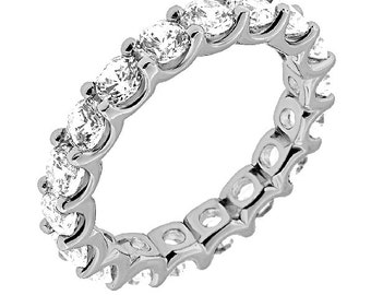 Eternity Ring, Diamond Eternity Ring, Diamond Eternity Band with Shared Prongs in 14K White gold. Classic Diamond Ring