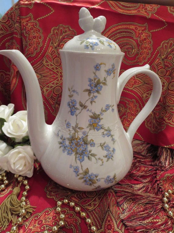 Monopoli Porcellana D'italia Made in Italy Teapot by AntiquesandCoinsJL