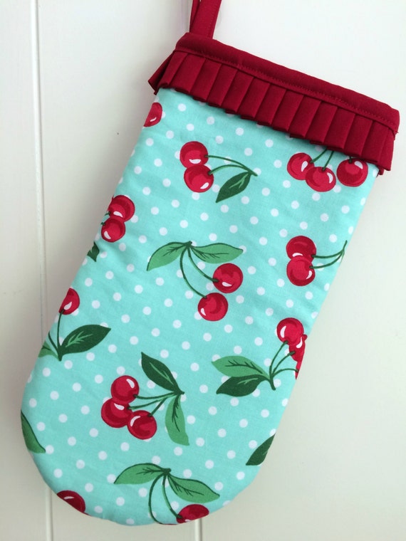 Cute kitschy oven mitt/ Potholder/ Turquoise and red cherry