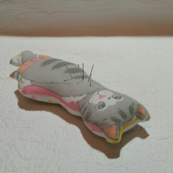 Vintage Kitty Kitten Cat Pin Cushion by CrowChey on Etsy