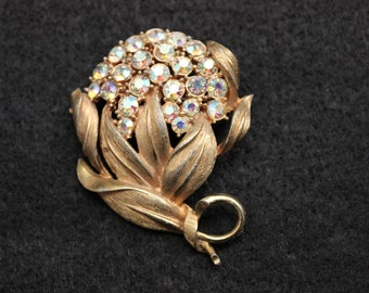 1950s Vintage flower brooch with aurora borealis rhinestones