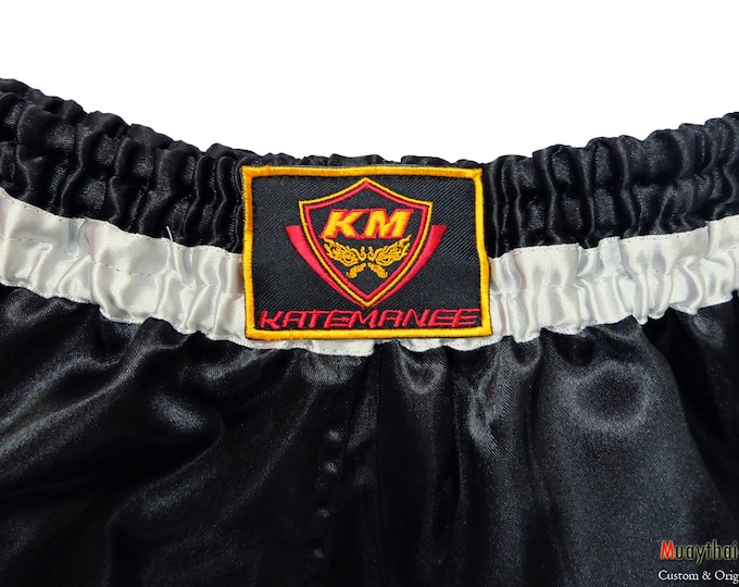 Muay Thailand Boxing Shorts Low-Waist Fit Retro Style - BLACK