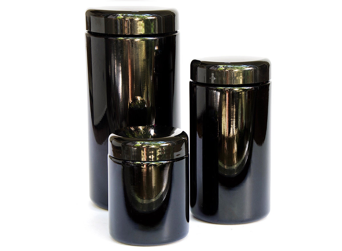 Miron violet Glass raw food / smoothie Jar by TonicHerbsAmsterdam