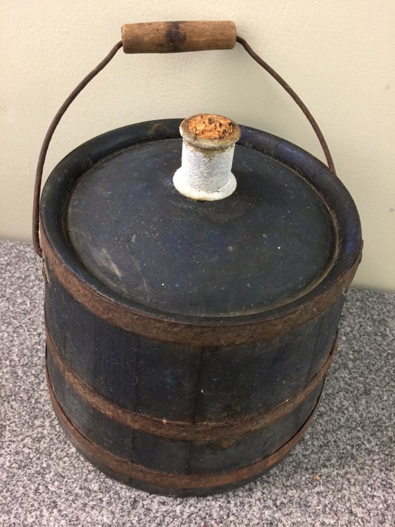 Wooden Firkin Keg Sugar Bucket with Lid and Handle. Wiskey