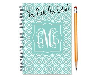 Personalized 2017 2018 weekly planner with monogram, academic planner, Start any month, 12 month calendar, planner book, SKU: pli dia m