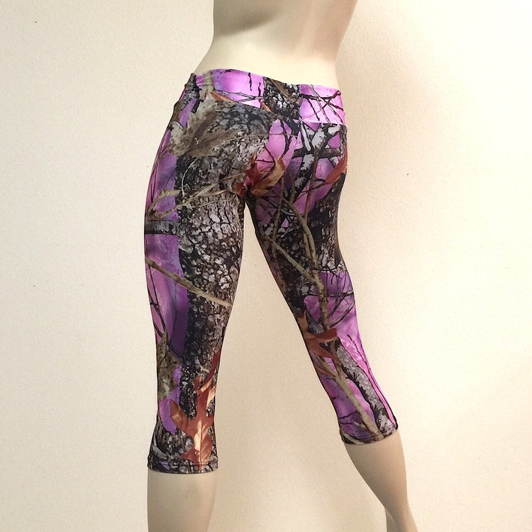 camouflage yoga pants