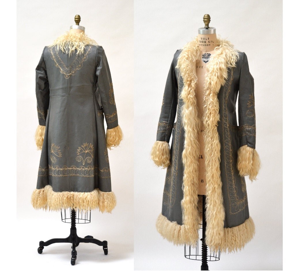 SALE Vintage Embroidered Shearling Afghan Jacket Coat Small//