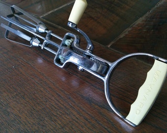 Vintage MAYNARD hand blender/mixer - heavy duty
