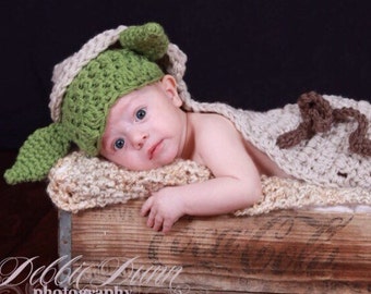 Star wars baby, Baby yoda prop, baby photo prop, Crochet newborn Yoda cape, star wars yoda, baby yoda costume, photo prop, newborn prop