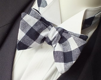 Blue bow tie, mens cotton, freestyle, self tie, for men / adjustable bowtie by bagzetoile, France,