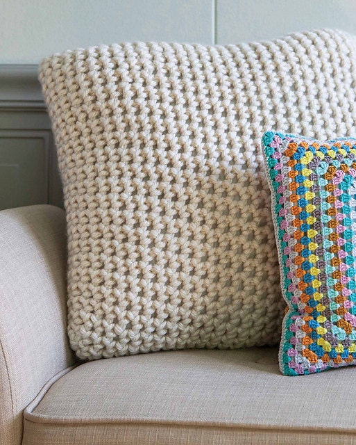 Crochet PATTERN / Super Bulky Chunky Pillow / Easy Beginner / PDF 1820
