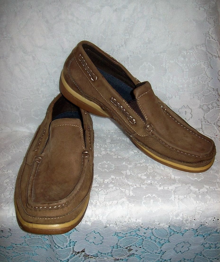 brown leather deck shoes mens